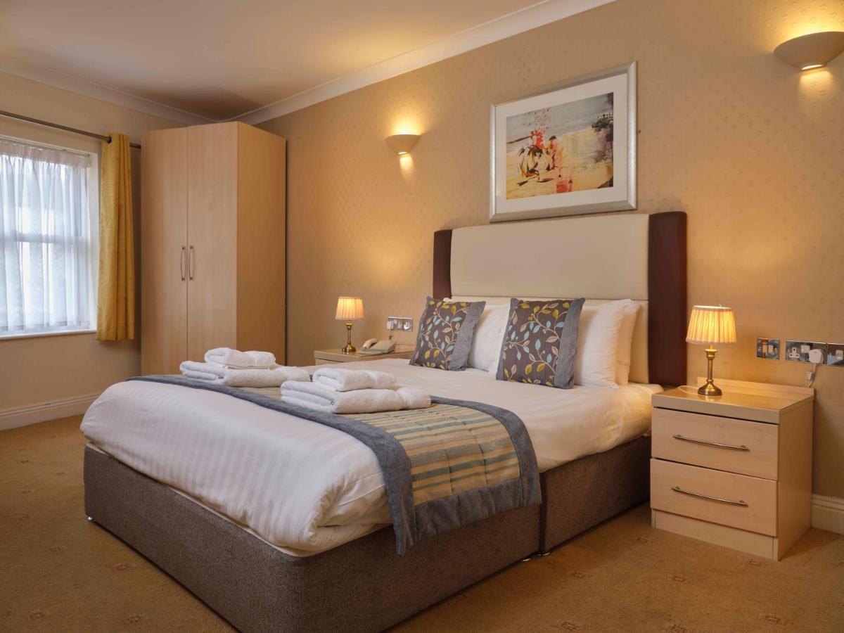 Royal Beacon Hotel Ексмут Екстериор снимка