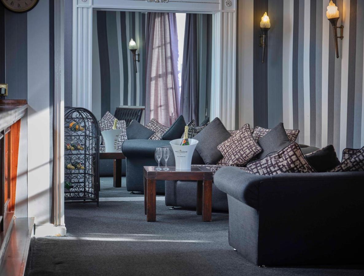 Royal Beacon Hotel Ексмут Екстериор снимка